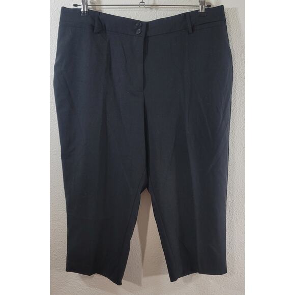 Ninety Woman Black Flat Front Cropped Pants 18W Plus Lightweight Soft Stretchy - Picture 1 of 6